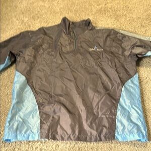 Disney Parks Packable Rain Jacket Windbreaker M/L
Vented Disneyland Resort